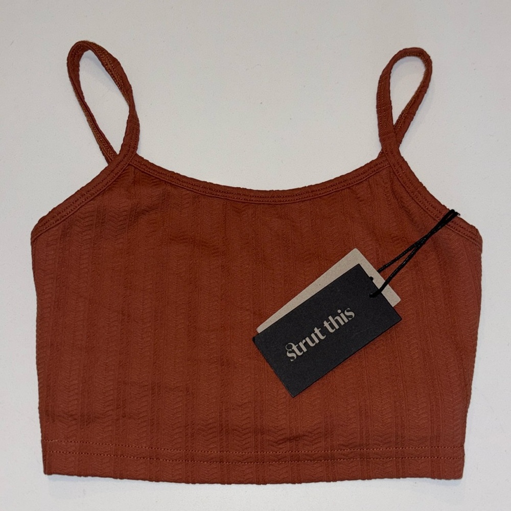 strut this sports bra